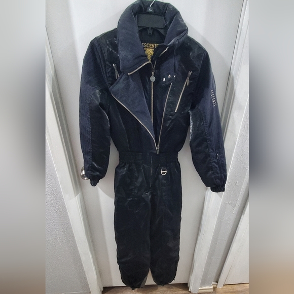 Descente Jackets & Blazers - ‼️last chance. black ski suit. Women's size 4. Brand Descent.
